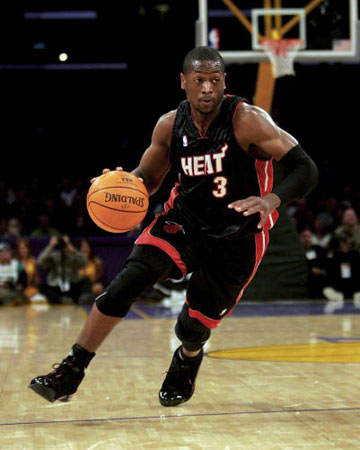 【棒球经典】重温2023年MLB美国职业棒球大联盟常规赛 飘逸扭身躲球本垒打名场面