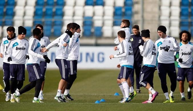 上赛季场均22.5分7.3篮板！山西官宣迪亚洛回归球队