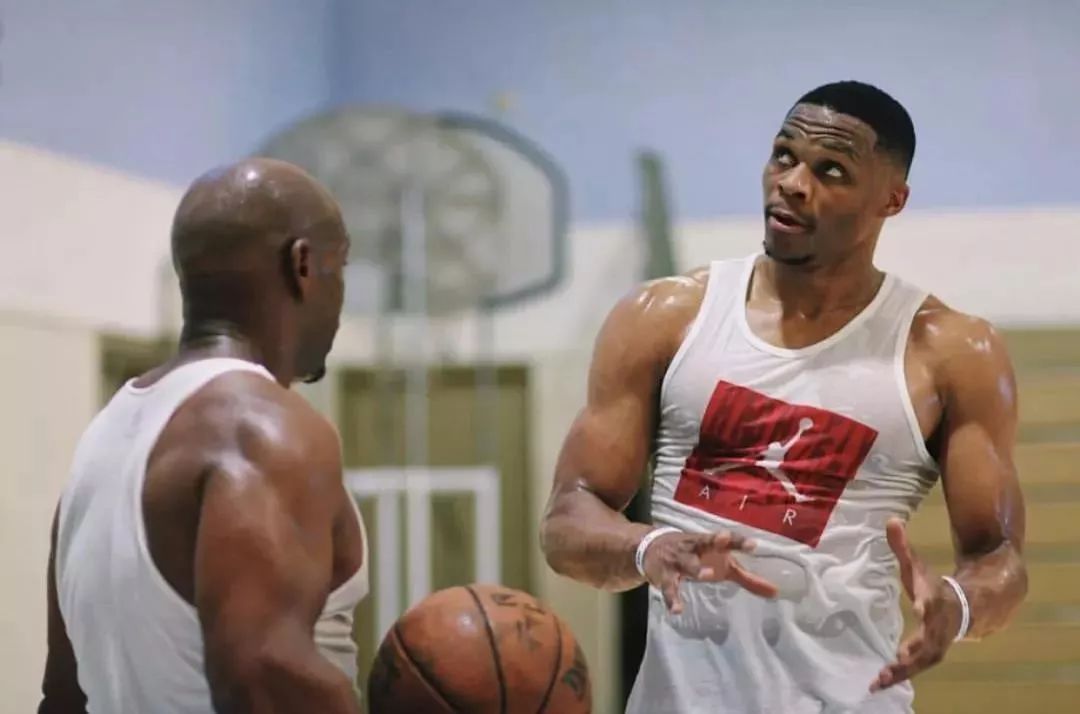 [羽毛球]冯彦哲／黄东萍以小组头名晋级半决赛