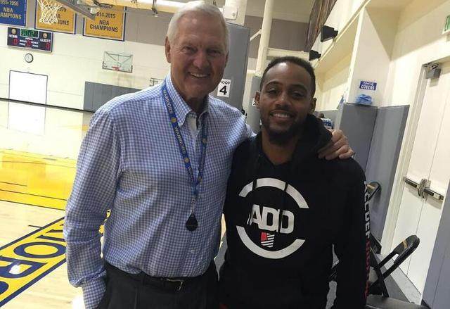 ATP总决赛第4日综述：辛纳两连胜提前晋级，谢尔顿遭逆转无缘四强